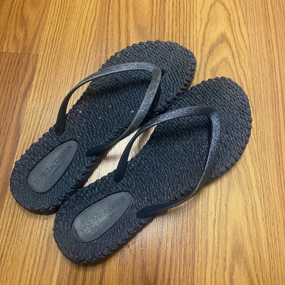 Ilse Jacobsen Women's Flip Flops With Rhinestones In Black CHEERFUL03G Col 001 main image 1